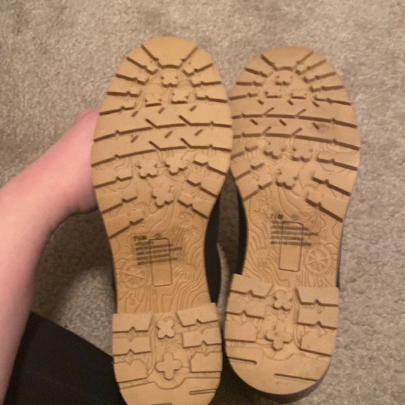 Womens boot - Picture 4 of 5